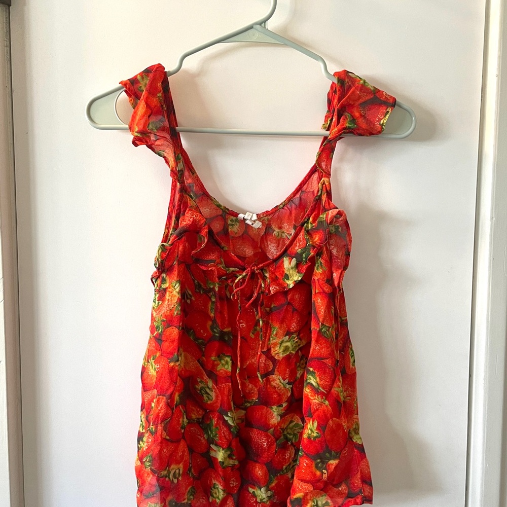 🍓 Strawberry Print Top 🍓 from Anthropologie